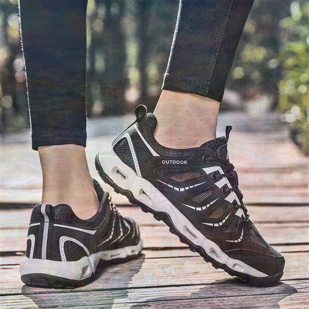 Sumer Round Tip Silver Sneaker - Wedding Ceremony Supply recension och pris