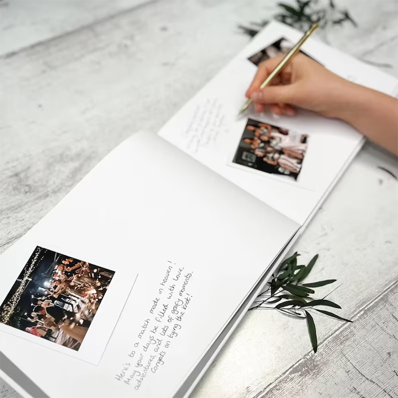 Personalized Guest Book for We - Wedding Supply List recension och pris