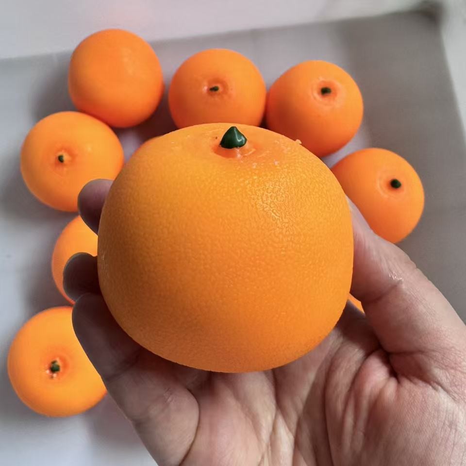 Simulated Orange Stress Ball S - Wedding Yes recension och pris